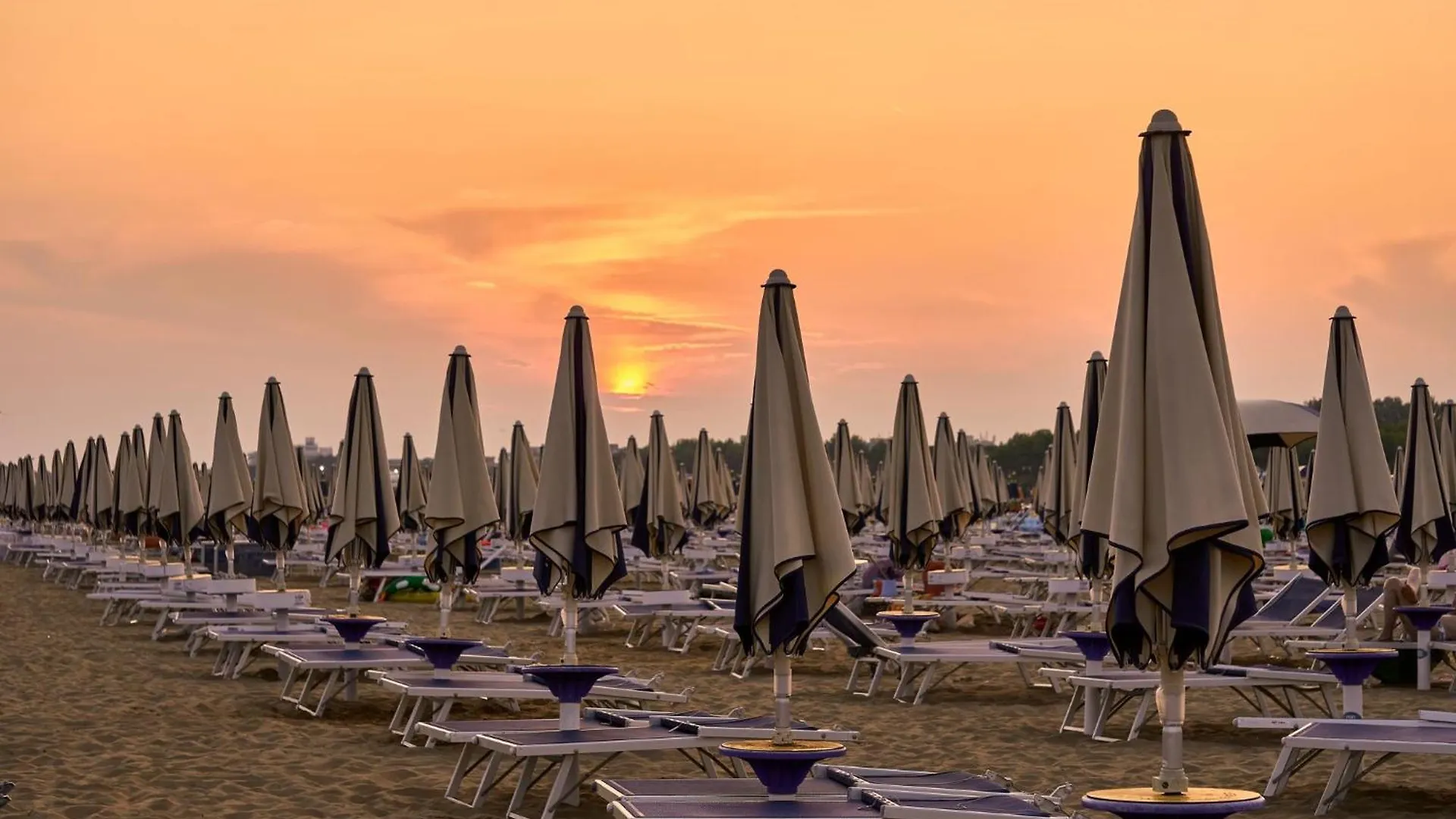 Beachside Retreat With Terrace In Bibione 0*,  Italia